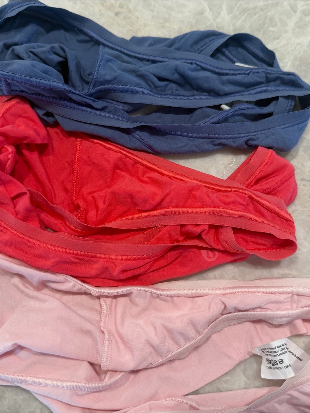 Lululemon thongs - Modal Blend Size M - Picture 4 of 4